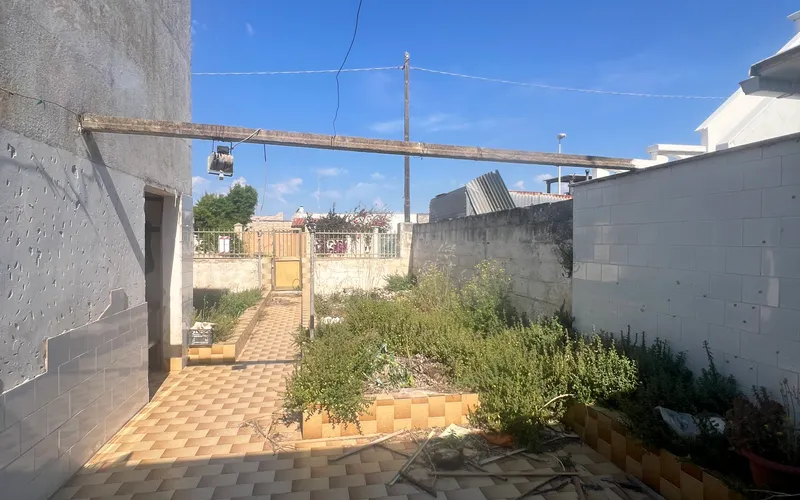 Apartmánový dům 100m od moře